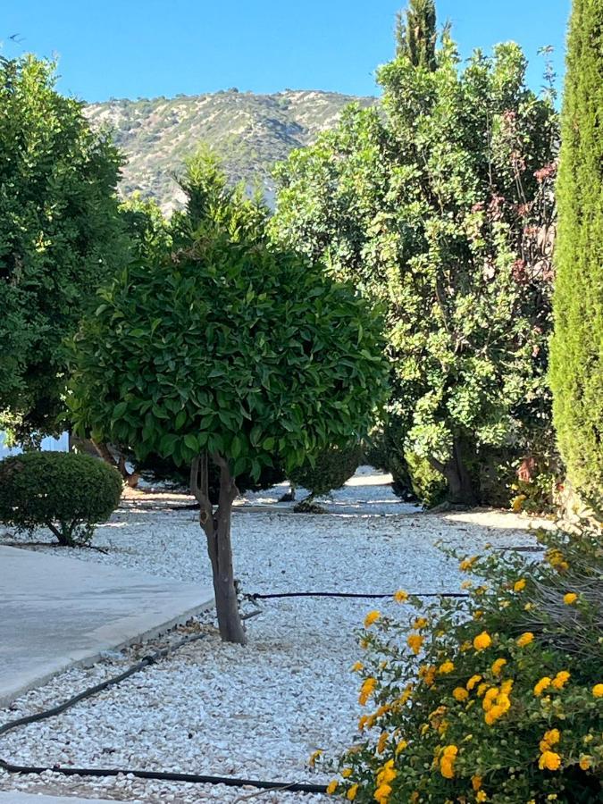 Beautiful 2 Bed Apartment In Peyia Valley, Paphos Εξωτερικό φωτογραφία